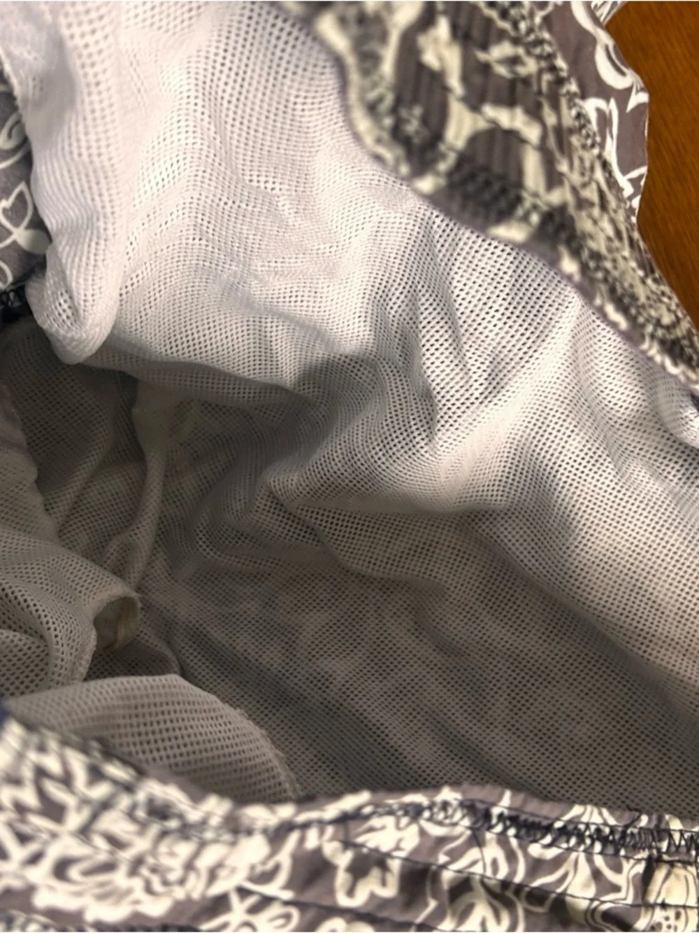 IZOD men’s grey/white paisley print swim trunks shorts Sz XXL